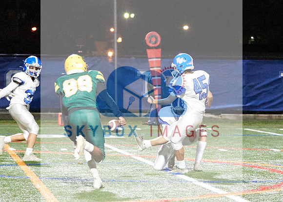 17984Port Washington Vs. Westbury