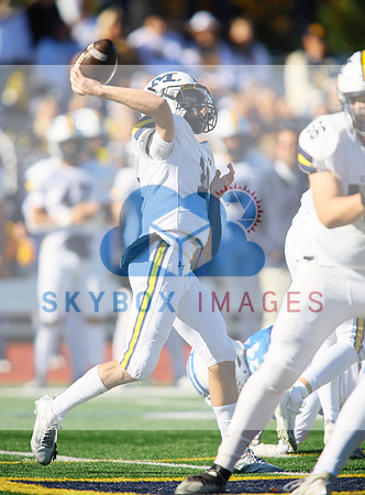 Port Washington Varsity Football Vs Massapequa Playoffs 202400128