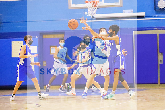 Weber Middle School Boys 8th grade Basketball vs Roslyn